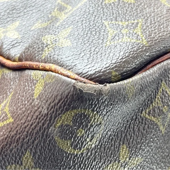 Authentic Louis Vuitton LV Keepall 50! - Picture 16 of 16